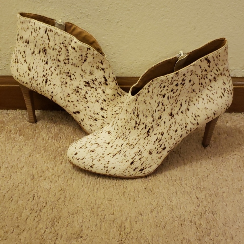 Lucky Brand Horse hair Booties